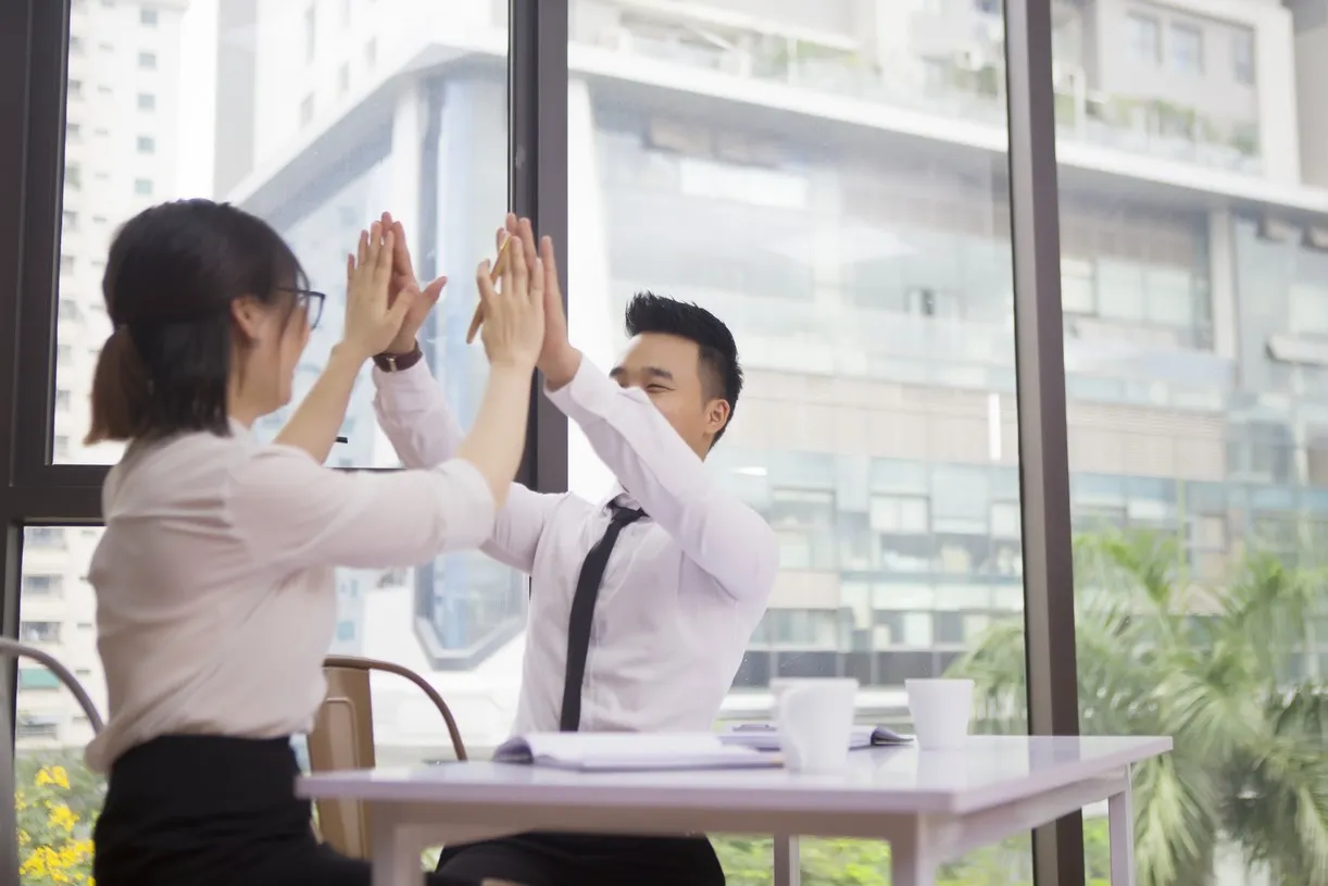 Hình ảnh nhân sự và môi trường làm việc W.com.vn